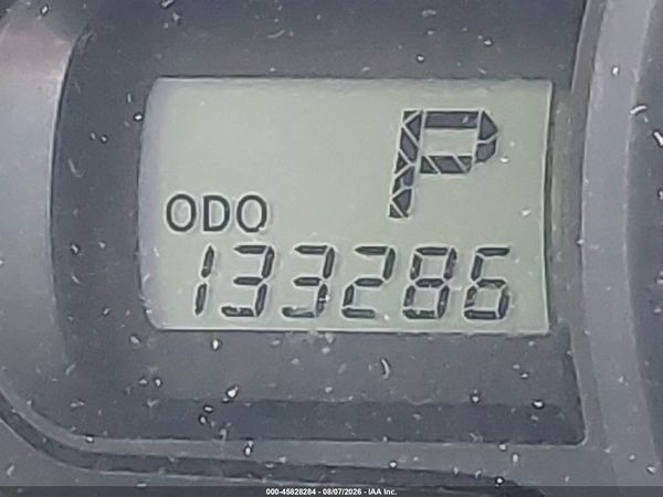 2013 TOYOTA SIENNA LE V6 8 PASSENGER