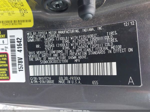 2013 TOYOTA SIENNA LE V6 8 PASSENGER
