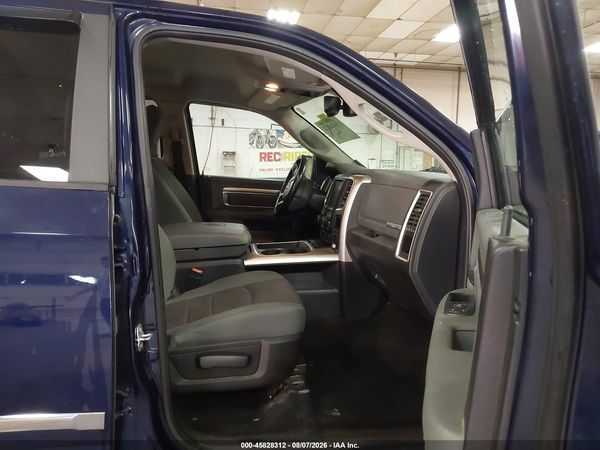2017 RAM 1500 BIG HORN  4X4 5'7 BOX
