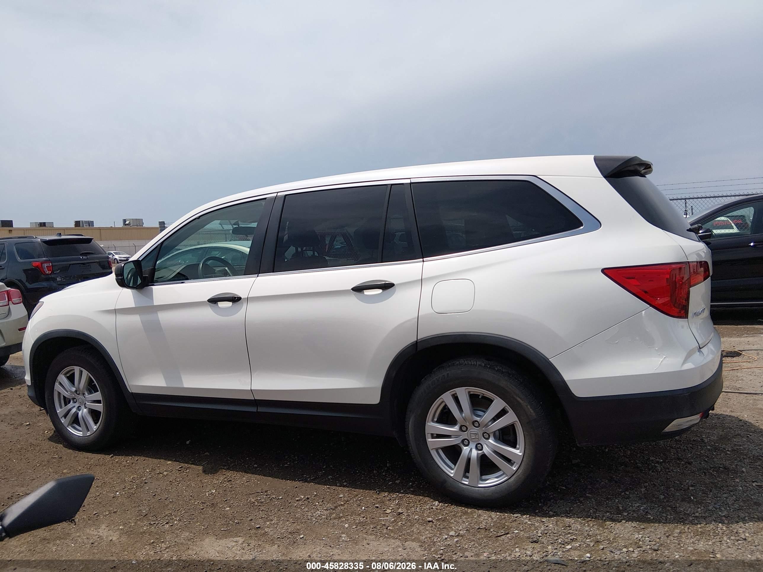 2016 HONDA PILOT LX
