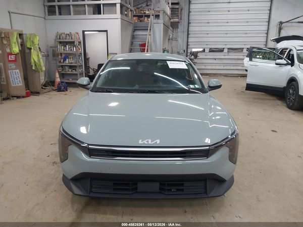 2025 KIA K4 LXS