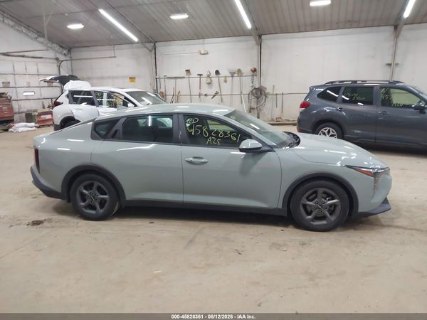 2025 KIA K4 LXS