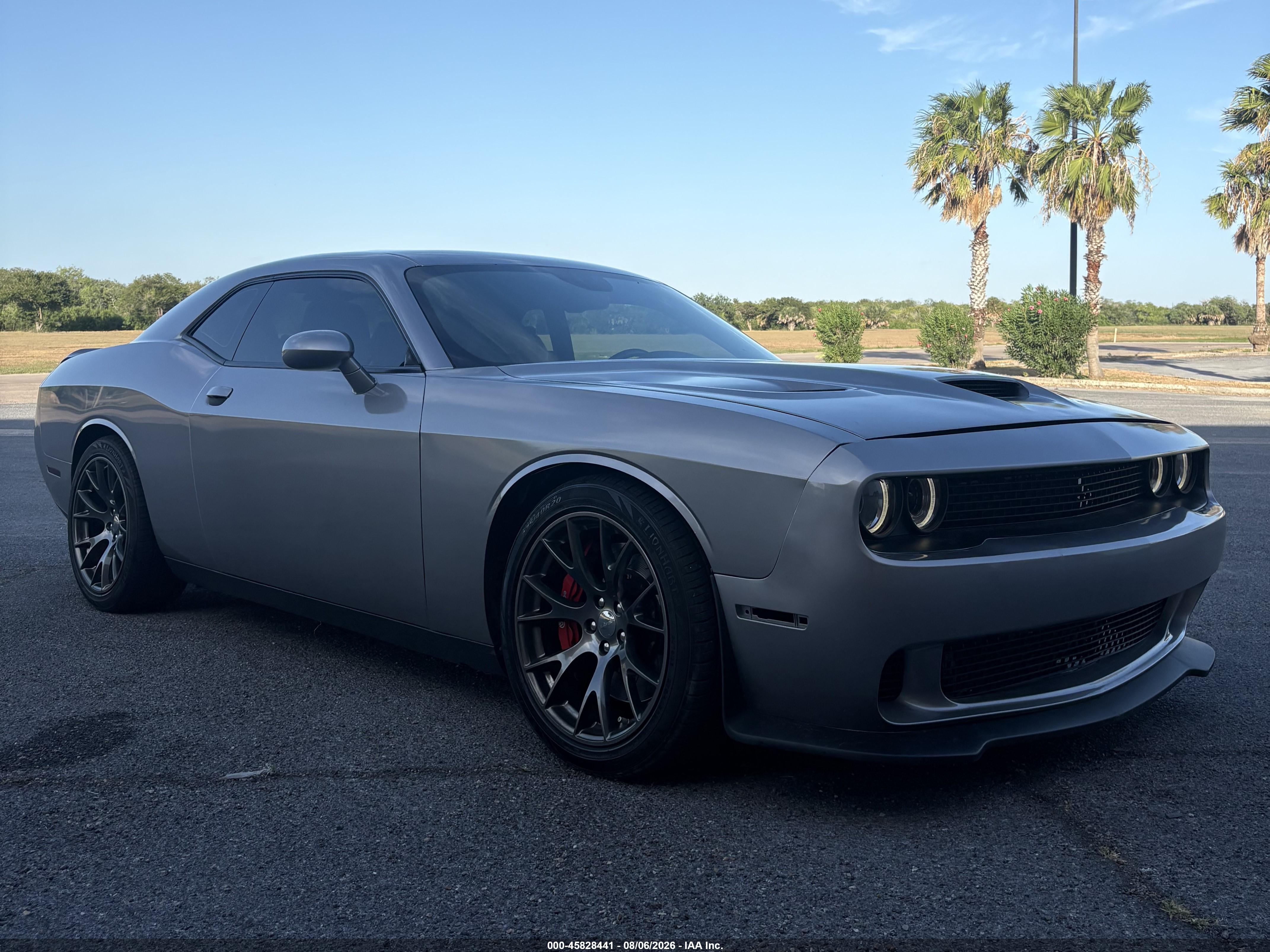 2016 DODGE CHALLENGER SRT 392