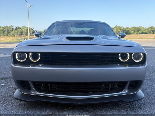 2016 DODGE CHALLENGER SRT 392