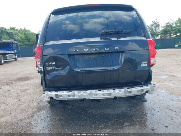2017 DODGE GRAND CARAVAN SXT — I6