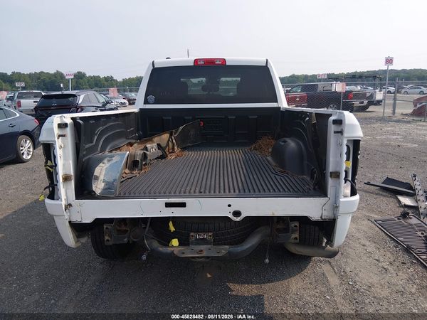 2017 RAM 1500 TRADESMAN  4X4 6'4 BOX