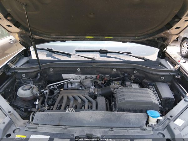 2018 VOLKSWAGEN ATLAS 3.6L V6 SE — I10