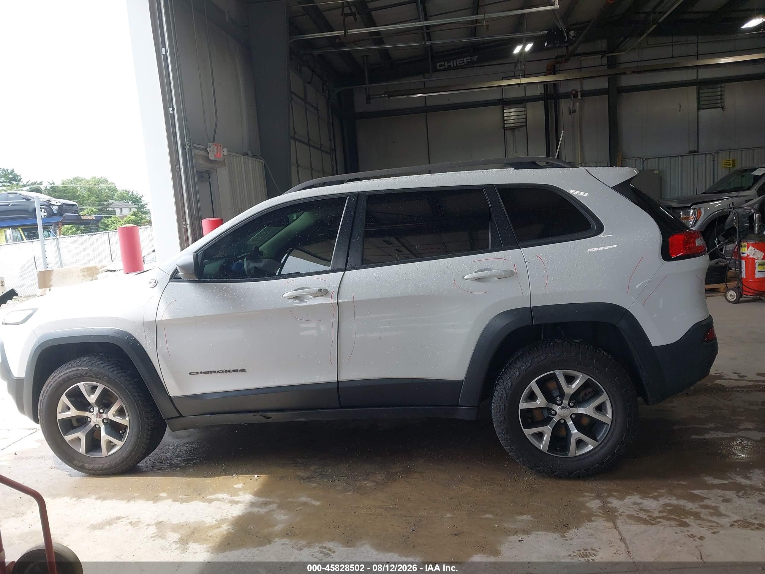 2017 JEEP CHEROKEE TRAILHAWK