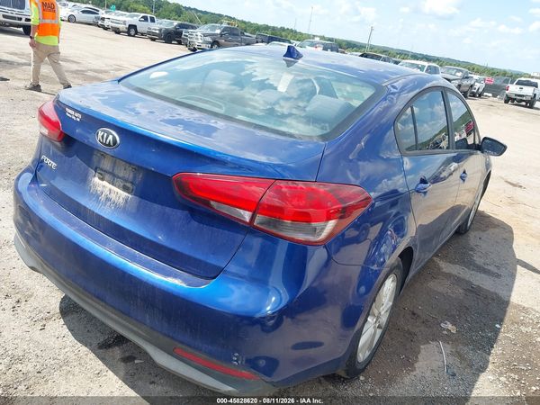 2017 KIA FORTE LX