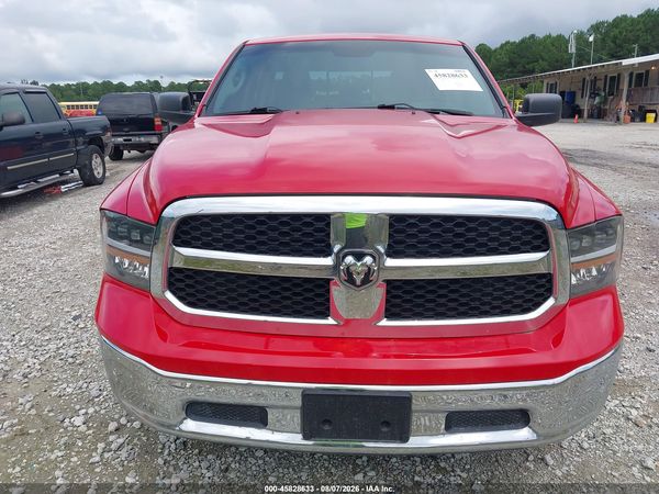 2017 RAM 1500 SLT  4X4 6'4 BOX