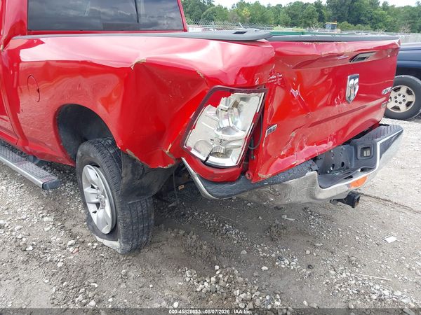 2017 RAM 1500 SLT  4X4 6'4 BOX