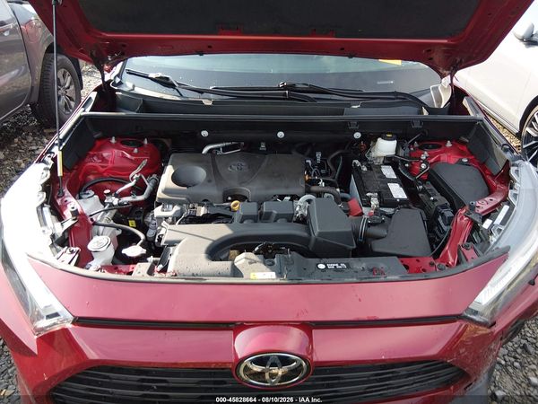 2025 TOYOTA RAV4 LE