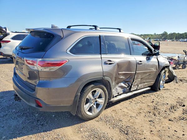 2015 TOYOTA HIGHLANDER