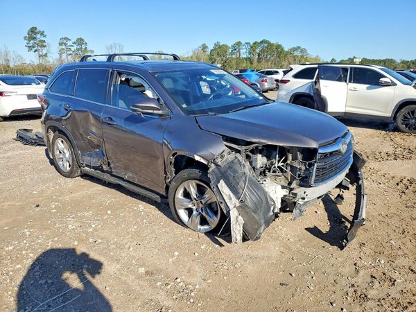 2015 TOYOTA HIGHLANDER