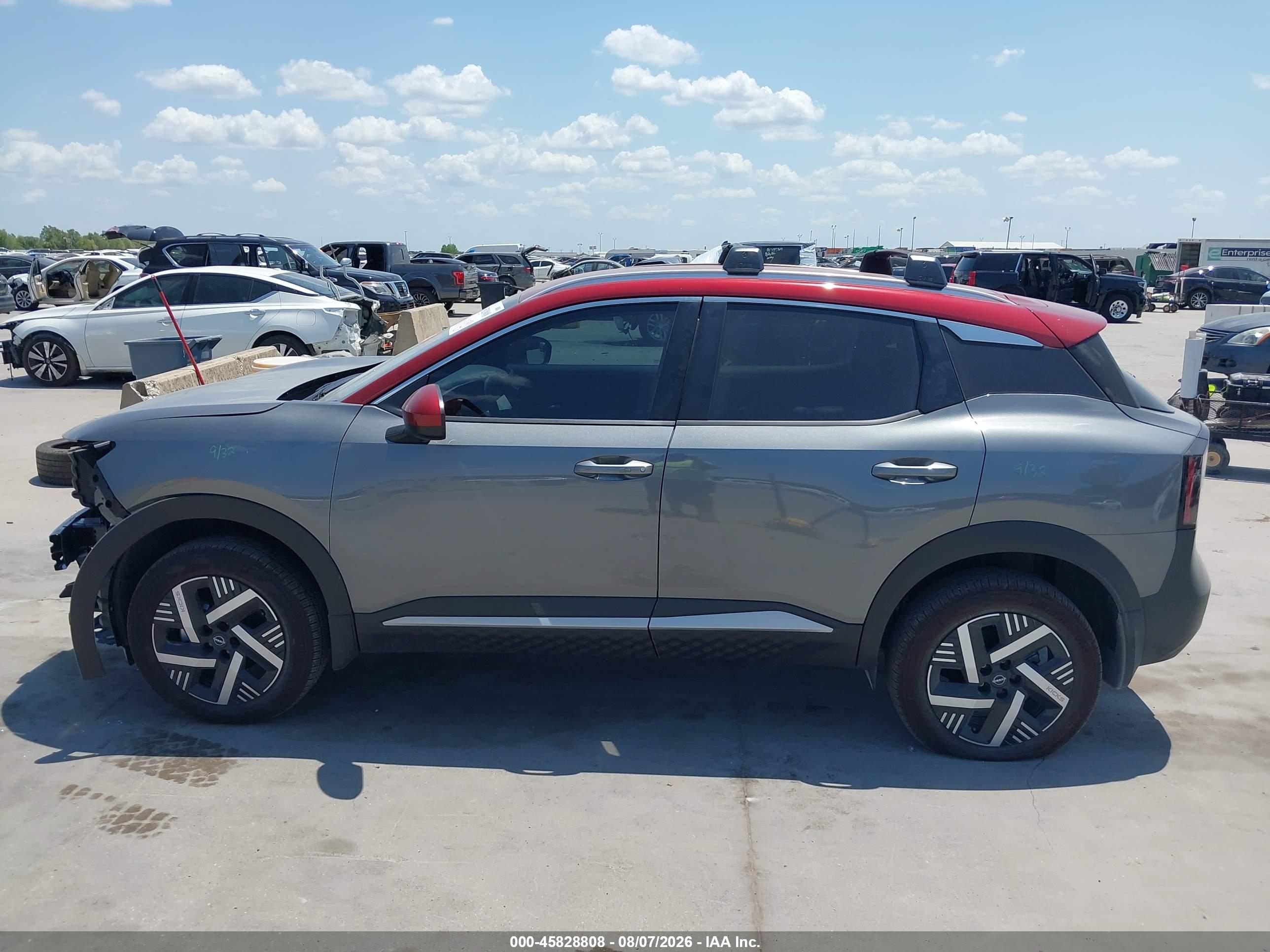 2026 NISSAN KICKS SV