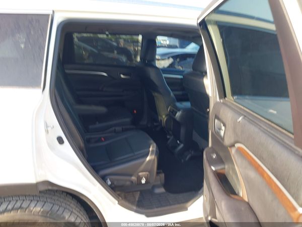2016 TOYOTA HIGHLANDER LIMITED V6