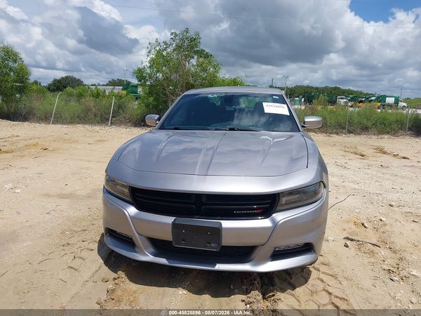 2017 DODGE CHARGER SXT RWD