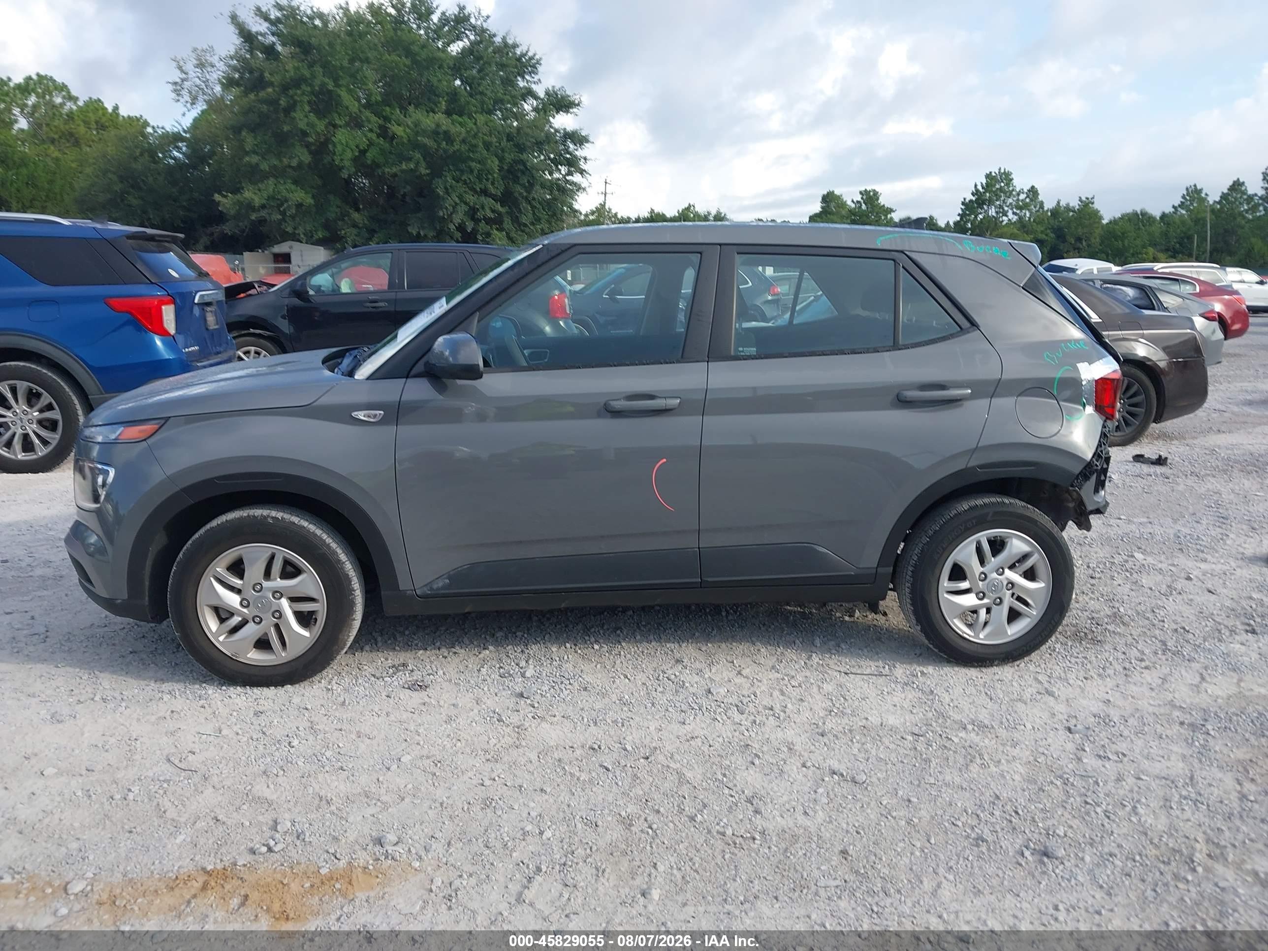 2022 HYUNDAI VENUE SE