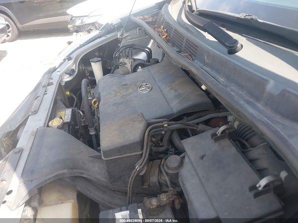 2015 TOYOTA SIENNA L 7 PASSENGER — I10