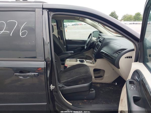 2013 DODGE GRAND CARAVAN SXT — I5