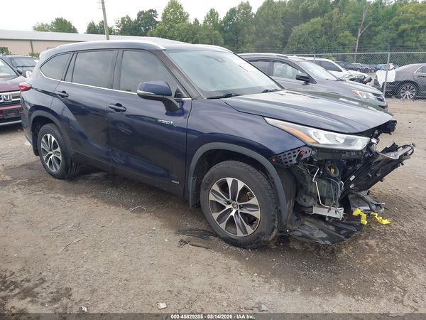 2020 TOYOTA HIGHLANDER HYBRID XLE