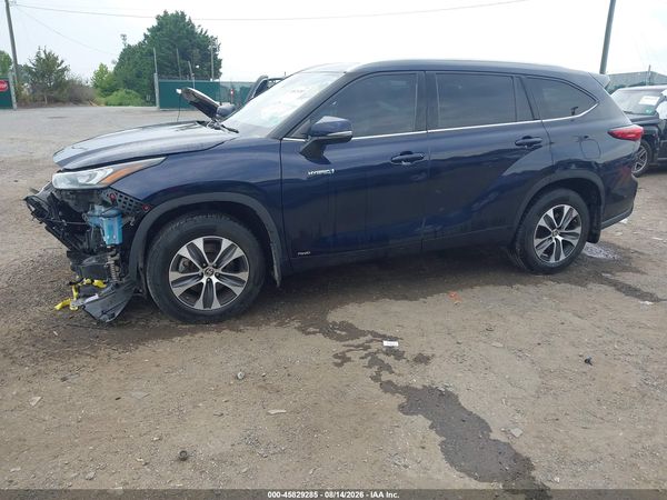 2020 TOYOTA HIGHLANDER HYBRID XLE