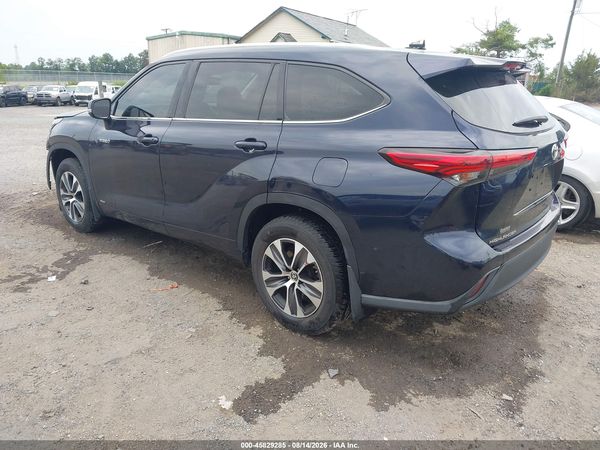 2020 TOYOTA HIGHLANDER HYBRID XLE
