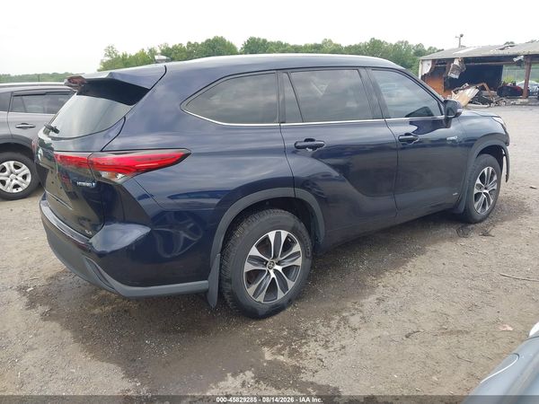 2020 TOYOTA HIGHLANDER HYBRID XLE
