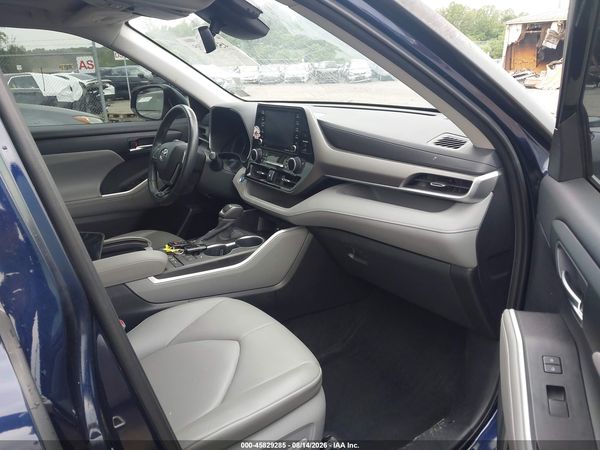 2020 TOYOTA HIGHLANDER HYBRID XLE