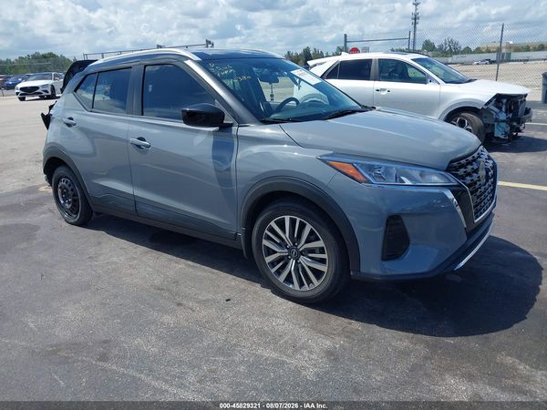 2022 NISSAN KICKS SV XTRONIC CVT