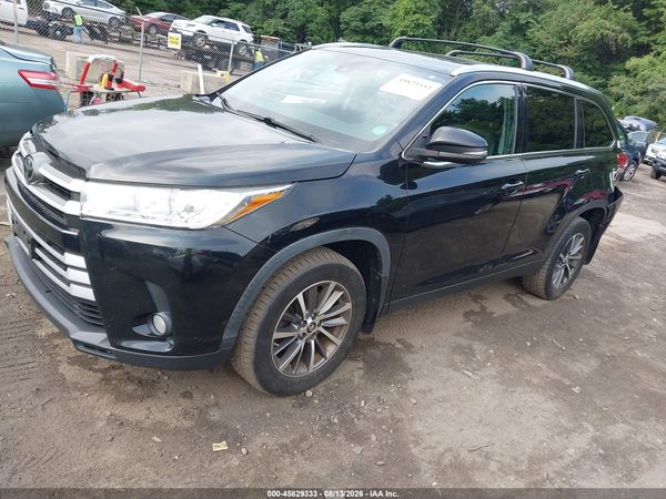 2019 TOYOTA HIGHLANDER XLE