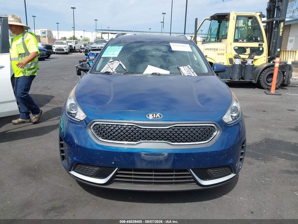 2019 KIA NIRO LX