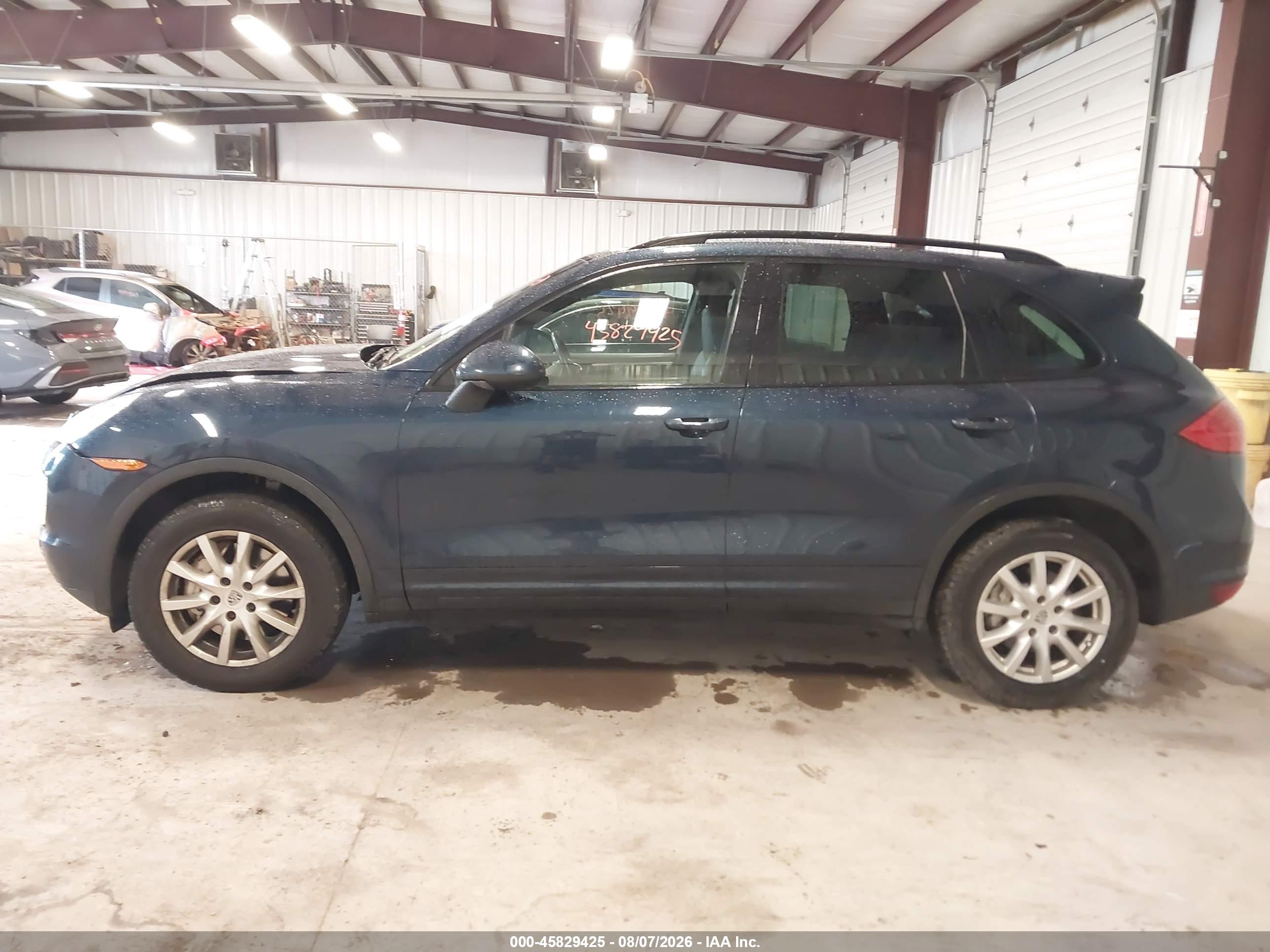 2012 PORSCHE CAYENNE S