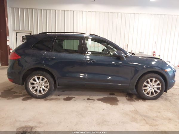2012 PORSCHE CAYENNE S