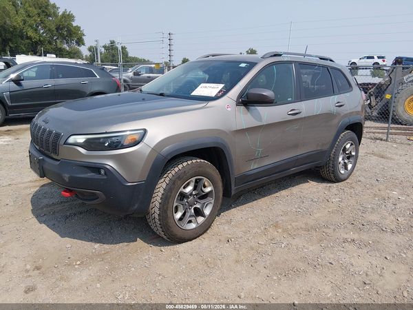 2019 JEEP CHEROKEE TRAILHAWK 4X4