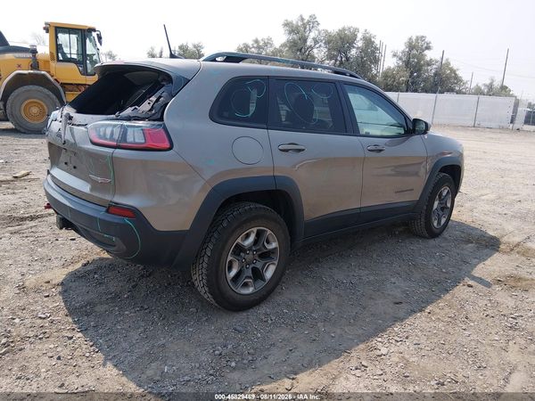 2019 JEEP CHEROKEE TRAILHAWK 4X4