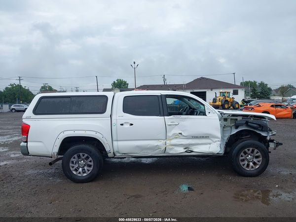 2017 TOYOTA TACOMA SR5
