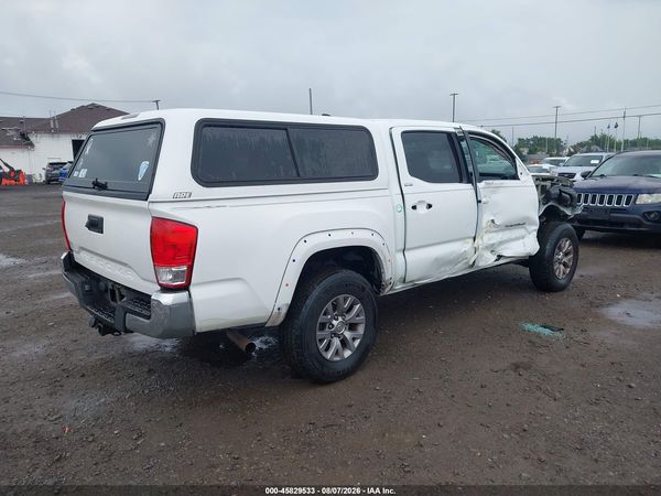 2017 TOYOTA TACOMA SR5