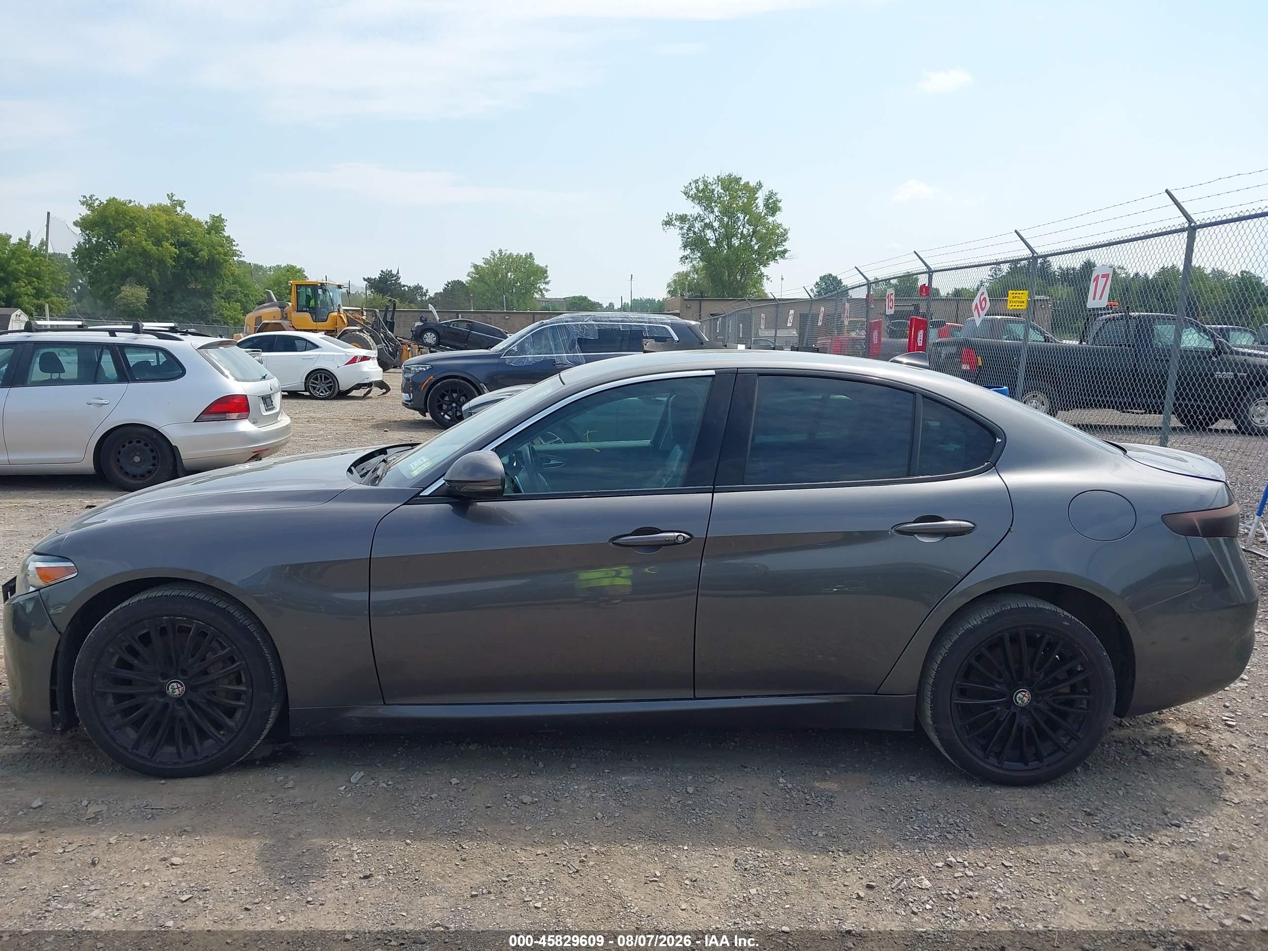 2017 ALFA ROMEO GIULIA TI AWD