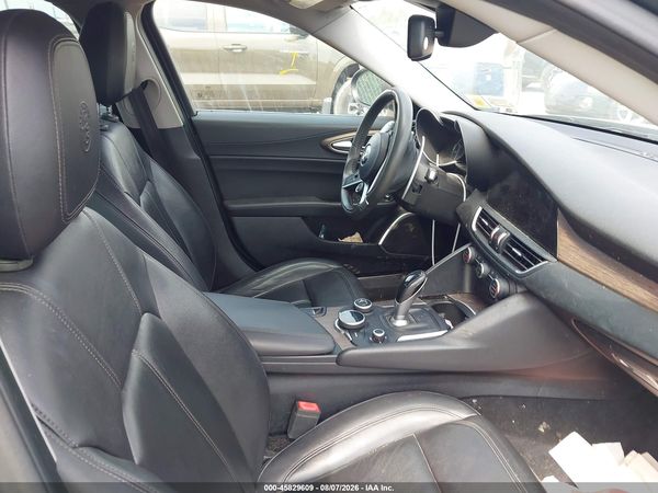 2017 ALFA ROMEO GIULIA TI AWD