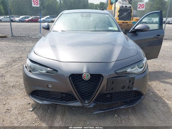 2017 ALFA ROMEO GIULIA TI AWD
