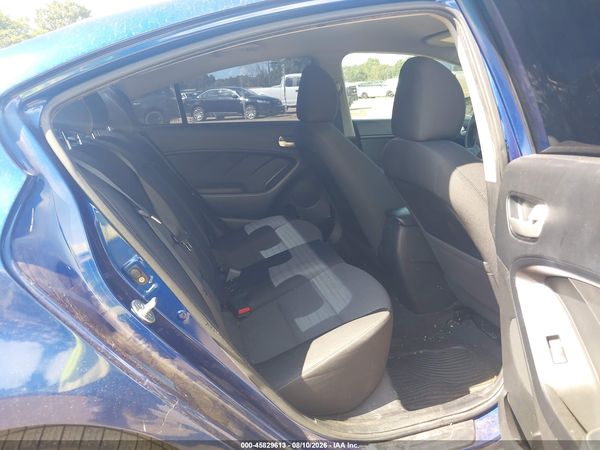 2017 KIA FORTE LX