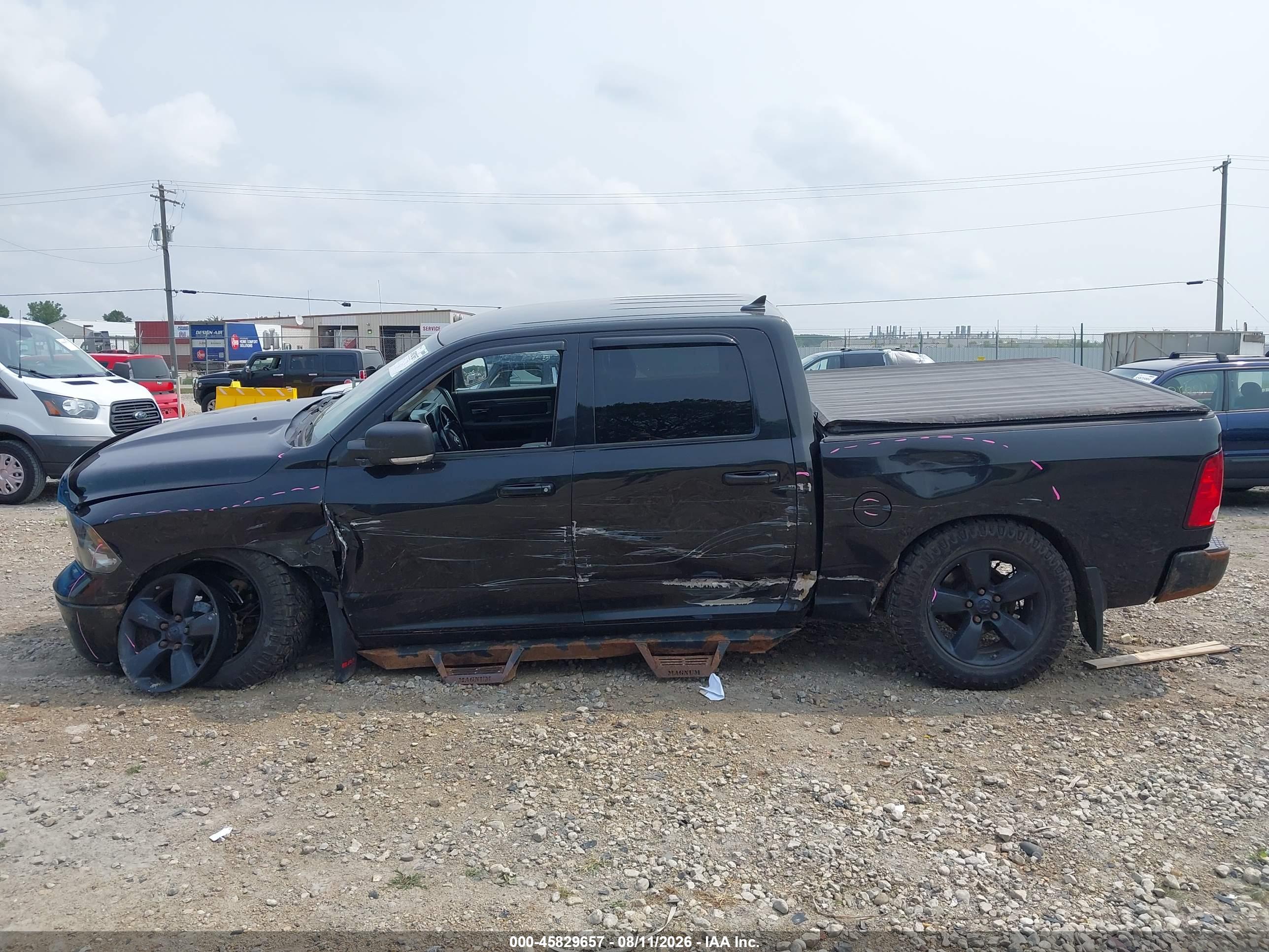2019 RAM 1500 CLASSIC BIG HORN  4X4 5'7 BOX
