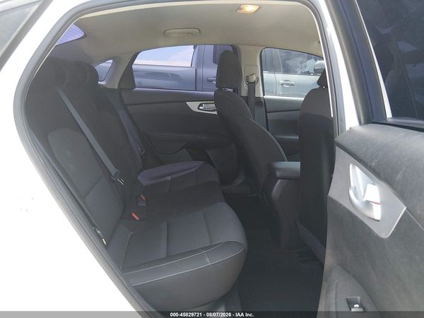 2023 KIA FORTE LXS