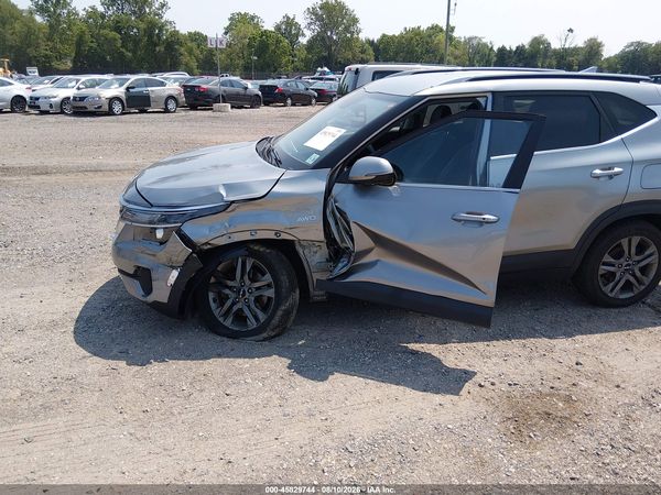 2023 KIA SELTOS S