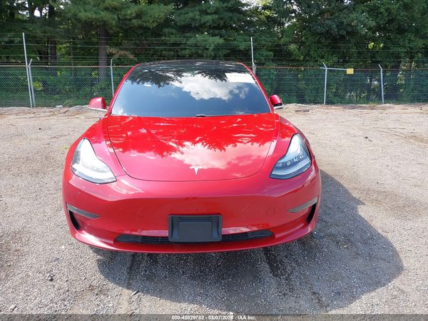 2018 TESLA MODEL 3 LONG RANGE/MID RANGE