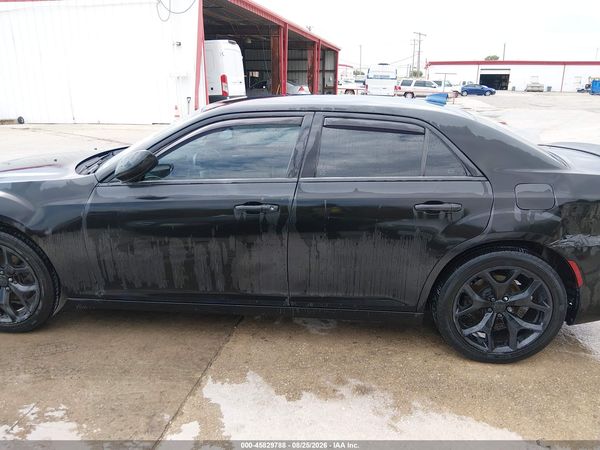 2020 CHRYSLER 300 TOURING