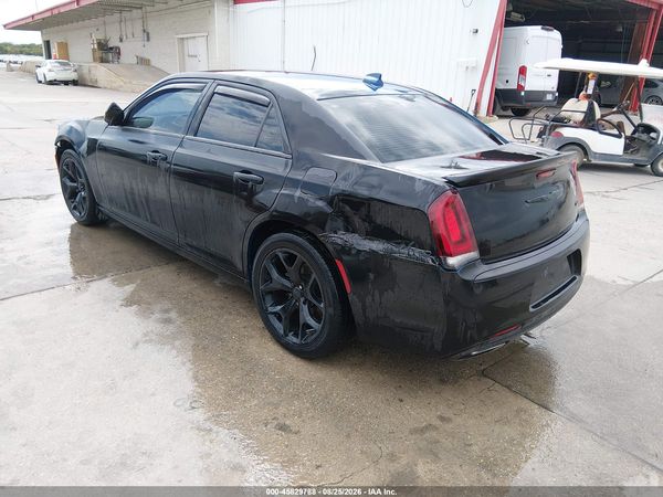 2020 CHRYSLER 300 TOURING