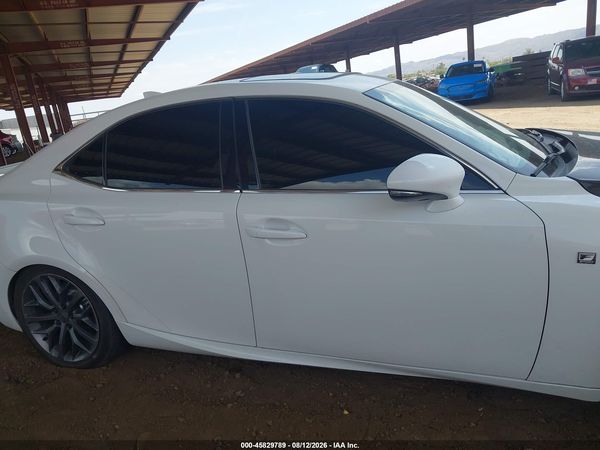2016 LEXUS IS 200T