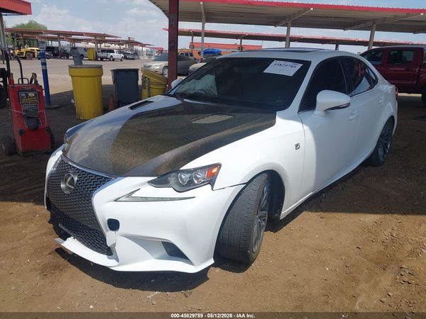 2016 LEXUS IS 200T